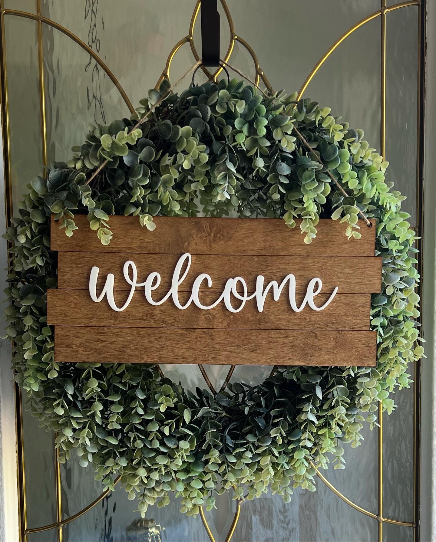 “Welcome” sign door hanger - for wreath