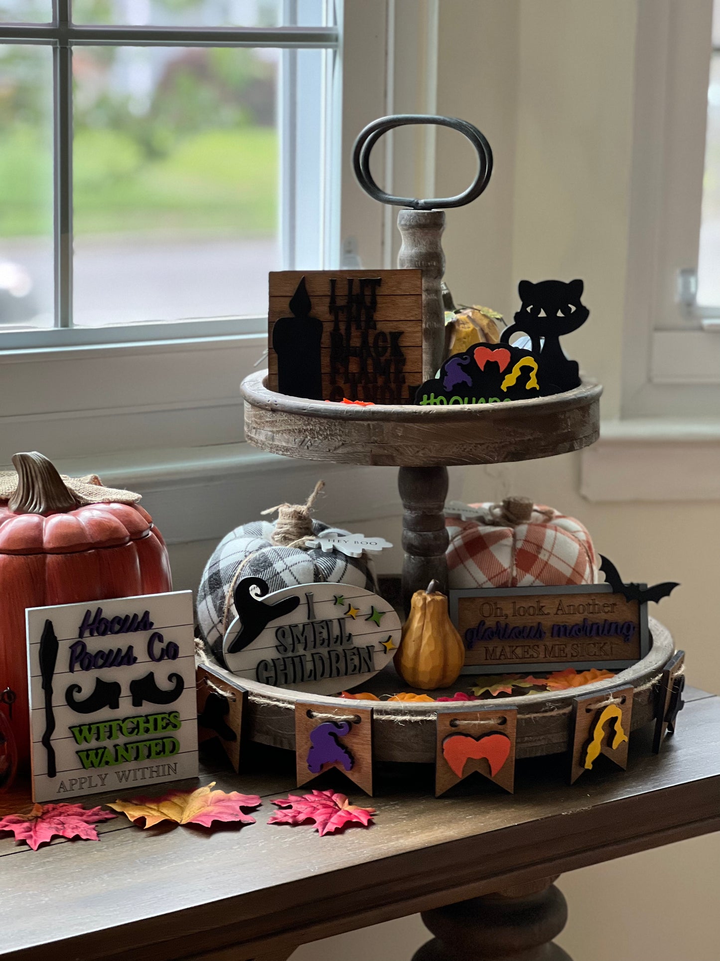 Hocus pocus - tiered tray set