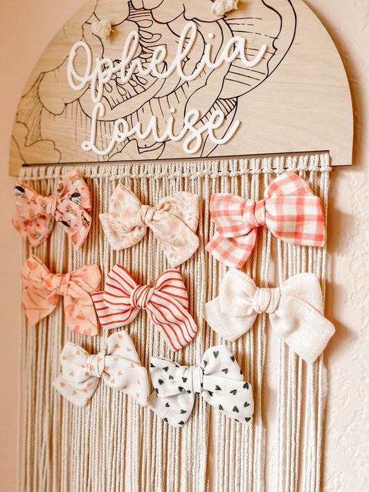 Personalized bow holder